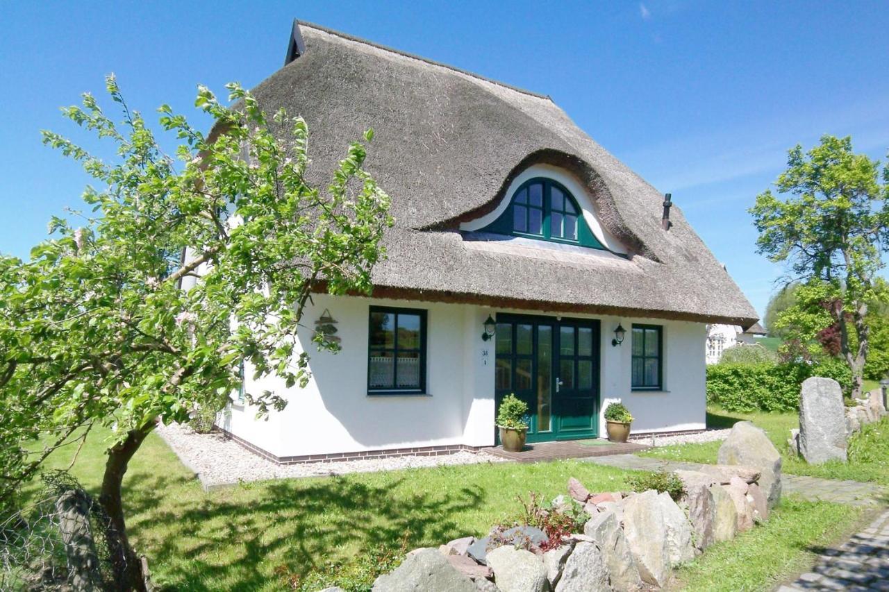 Strandnahe Idylle Am Meer, Private Badestelle, Strandkorb - Gutshof Ostseeblick Neuendorf  Экстерьер фото